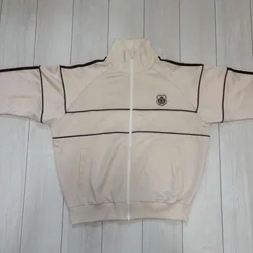 WISH FOREVER 크롭 기장 집업 자켓 L 사이즈 크림