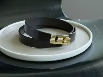 미사용 새상품 개럴개런트 스퀘어 버클 벨트