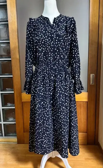 CHUBBY CURVY 별 패턴 원피스 네이비