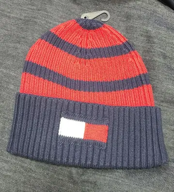 타미힐피거 니트 모자