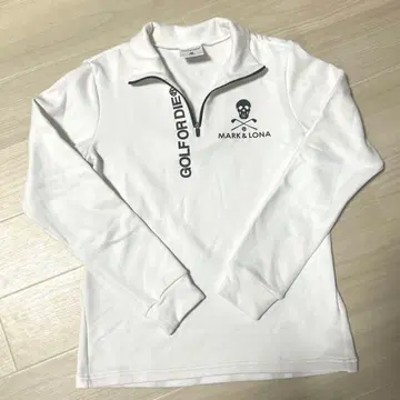 마크앤로나 모크넥 화이트 로고스컬 일본제