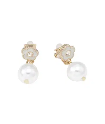 MARY QUANT 라메 에포 비쥬 데이지 귀찌