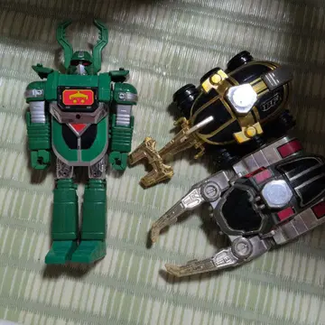 메탈 히어로 세트