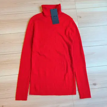 새상품 ICB 아이씨비 [세탁 가능] 터틀넥 니트 빨간색 레드 M