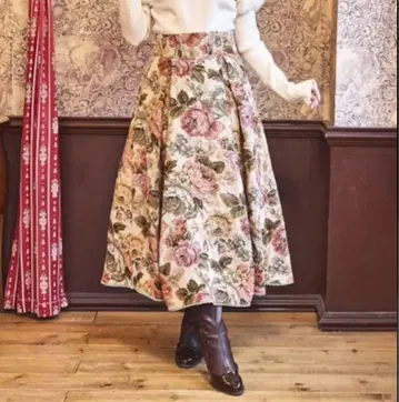 새상품 노엘 드 메모와르 뒷 리본 고블랑 스커트 LL 시마무라 x 쿠루미