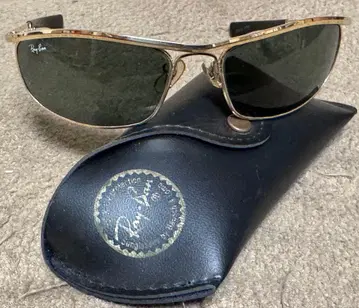 레이밴 원데라 II 당시 물품