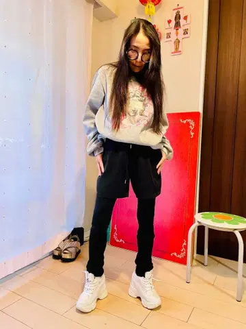 블랙 맨투맨 숏팬츠