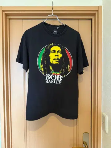밥 말리 티셔츠 L 사이즈 블랙