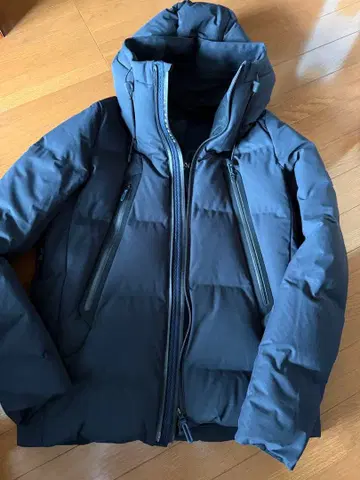 EDIFICE 별주 미즈사와 다운 MOUNTAINEER M 사이즈