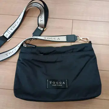TOCCA 블랙 숄더백