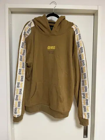 D.V.U.S 브라운 후드 부착 후드티 XL