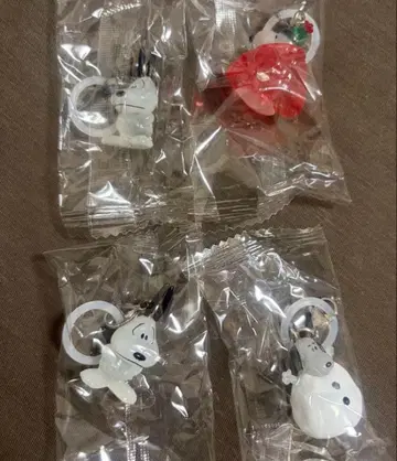 PEANUTS 스누피 메지루시 액세서리 FUNNY 4개 세트