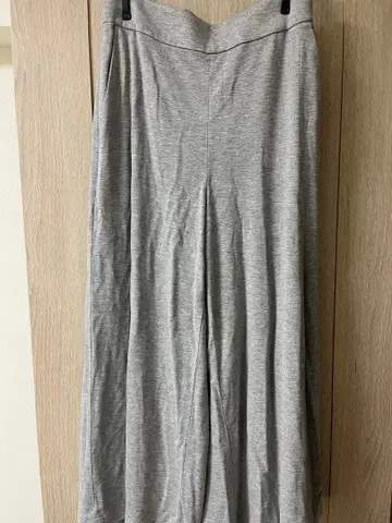 파시오네 그레이 가우초 팬츠 사이즈 38