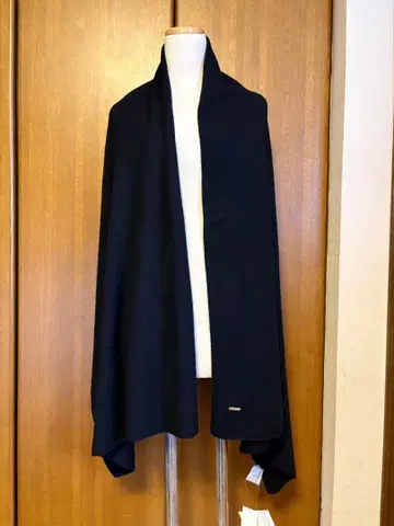 새상품 택 포함 미사용 에포카 캐시미어 대형 블랙 머플러