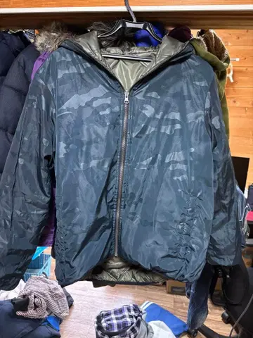 카모 패턴 나일론 다운 자켓 리버서블
