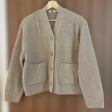 유니클로 U 프리미엄 라무 리브 가디건 M