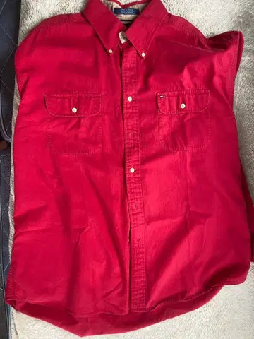 Tommy Hilfiger 빨간색 긴팔 셔츠