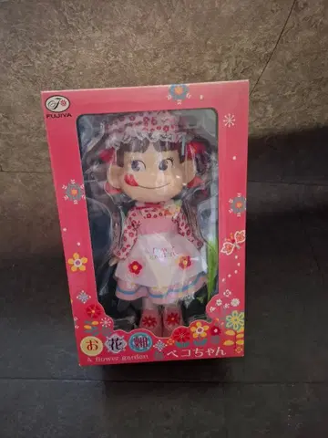 FUJIYA 페코짱 꽃밭 인형 페코짱 인형
