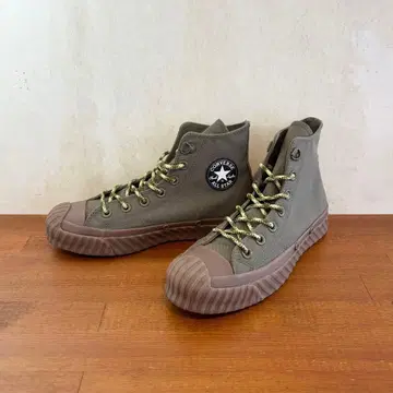컨디션 최상 컨버스 척70 보쉬 하이 23.0cm 637