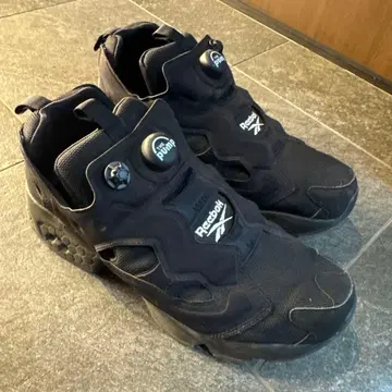 펌프 퓨리 블랙