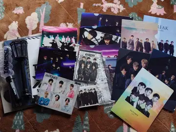 SixTONES 굿즈 묶음 판매 (덤 포함!)