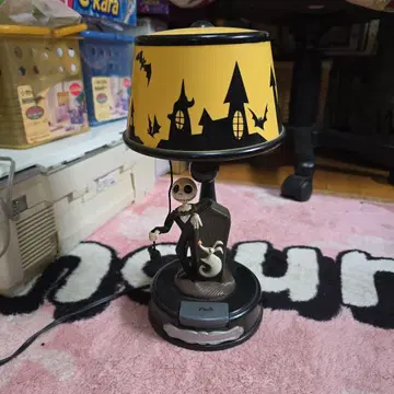 NIGHT MARE BEFORE 액션 램프