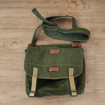 루마니아군 숄더백 코튼 캔버스제 올리브 그린