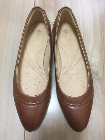 [ 착용 1회만 ] Clarks 펌프스 클락스 24.5cm 가죽