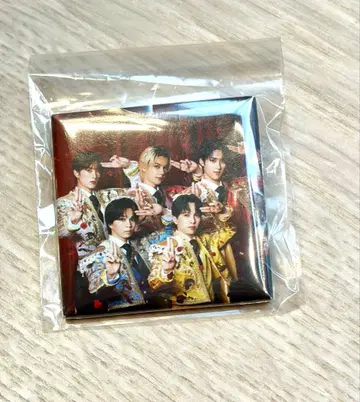 M!LK 팝업 스퀘어 배치 스키 스기테 메츠 슈고