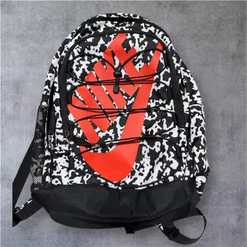 NIKE 카모 패턴 백팩