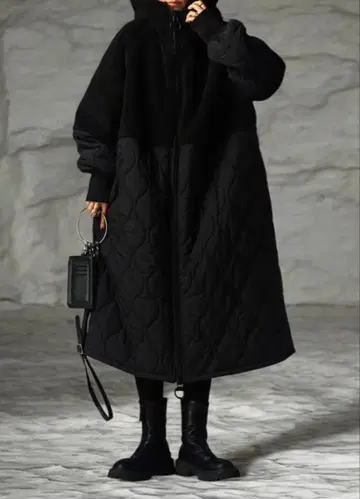 [안티카] 빅 지퍼 롱 코트 여성용 보아 아우터 블랙