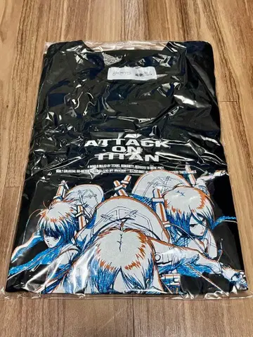 진격의 거인 T셔츠