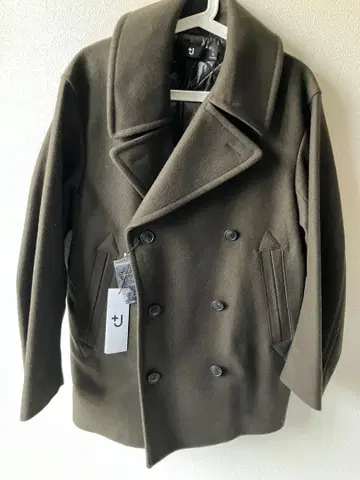 유니클로 +J 울 피 코트 S 사이즈 올리브