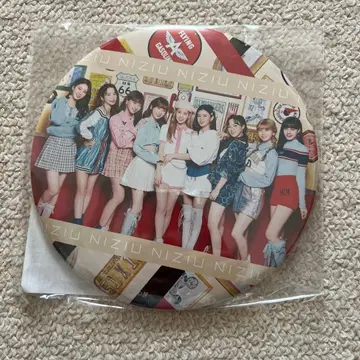 NiziU BIG 캔뱃지 A 150mm