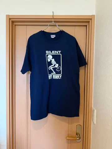 Hanes HEAVYWEIGHT 스켈레톤 T셔츠 네이비