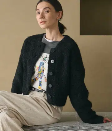 BEAUTY&YOUTH 울 블렌드 부클레 크루넥 가디건