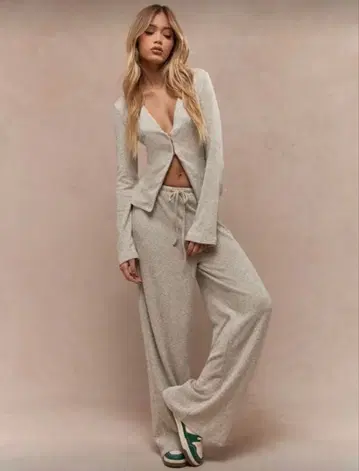 라운지웨어 셋업