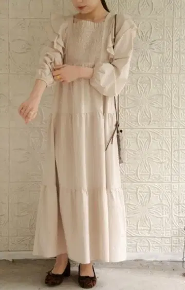 jumelle 프론트 셔링 원피스 베이지