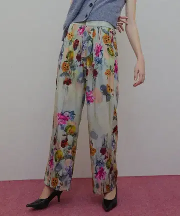 Ameri UND GRACE JACQUARD PRINT PANTS