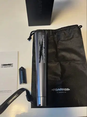 LE SSERAFIM 응원봉