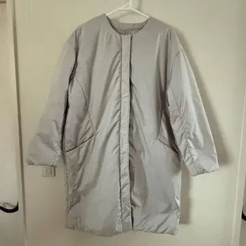 그레이 다운 자켓 긴팔 얇은 소재