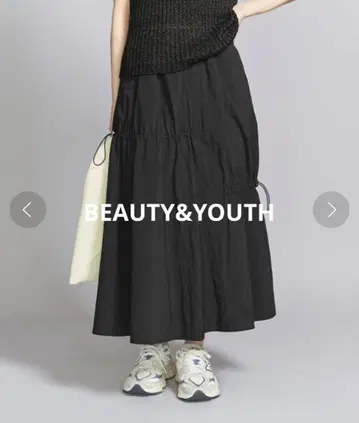 BEAUTY&YOUTH 나일론 드로스트 비대칭 개더 스커트 24SS