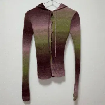 [ VEQUM ] FRONT BUTTON HOOK KNIT