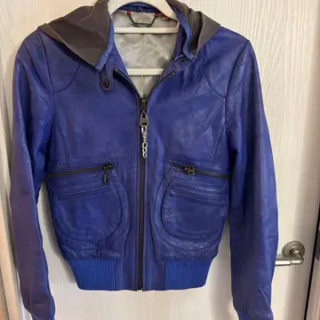 DOMA 컴팩트 가죽 자켓