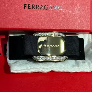 페라가모 머리핀