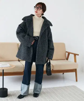 Discort MIX사 부클레 미들 스탠드 코트 그레이