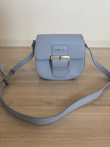 FURLA 라이트 블루 숄더백