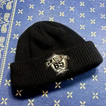 challenger 니트 모자 블랙