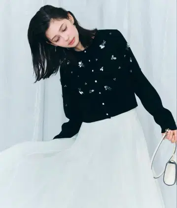 CELFORD 페탈 비쥬 가디건