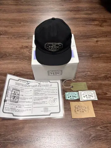 THE H.W.DOG & CO. 블랙 트래커 캡 38